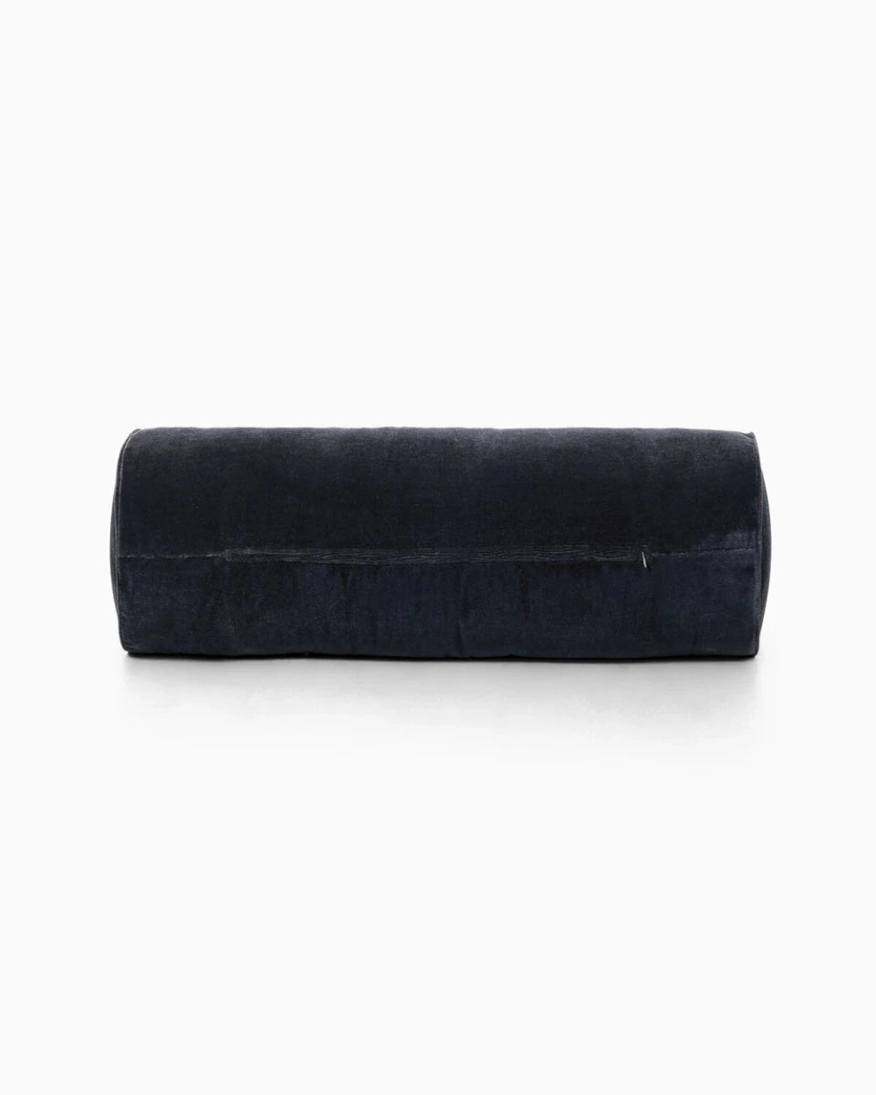 Monte Navy / 20" x 8"