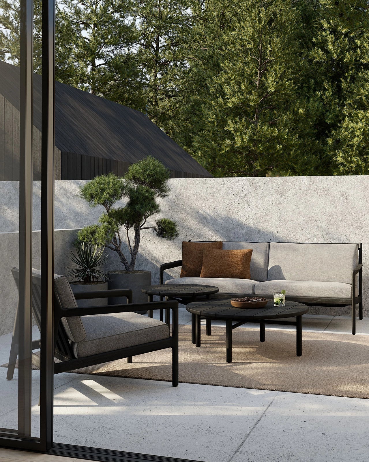 Black Teak / Medium (26.5")