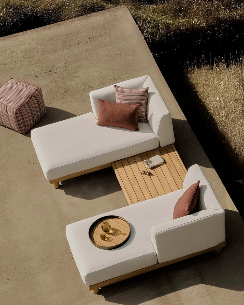 White / Daybed (Right Arm)