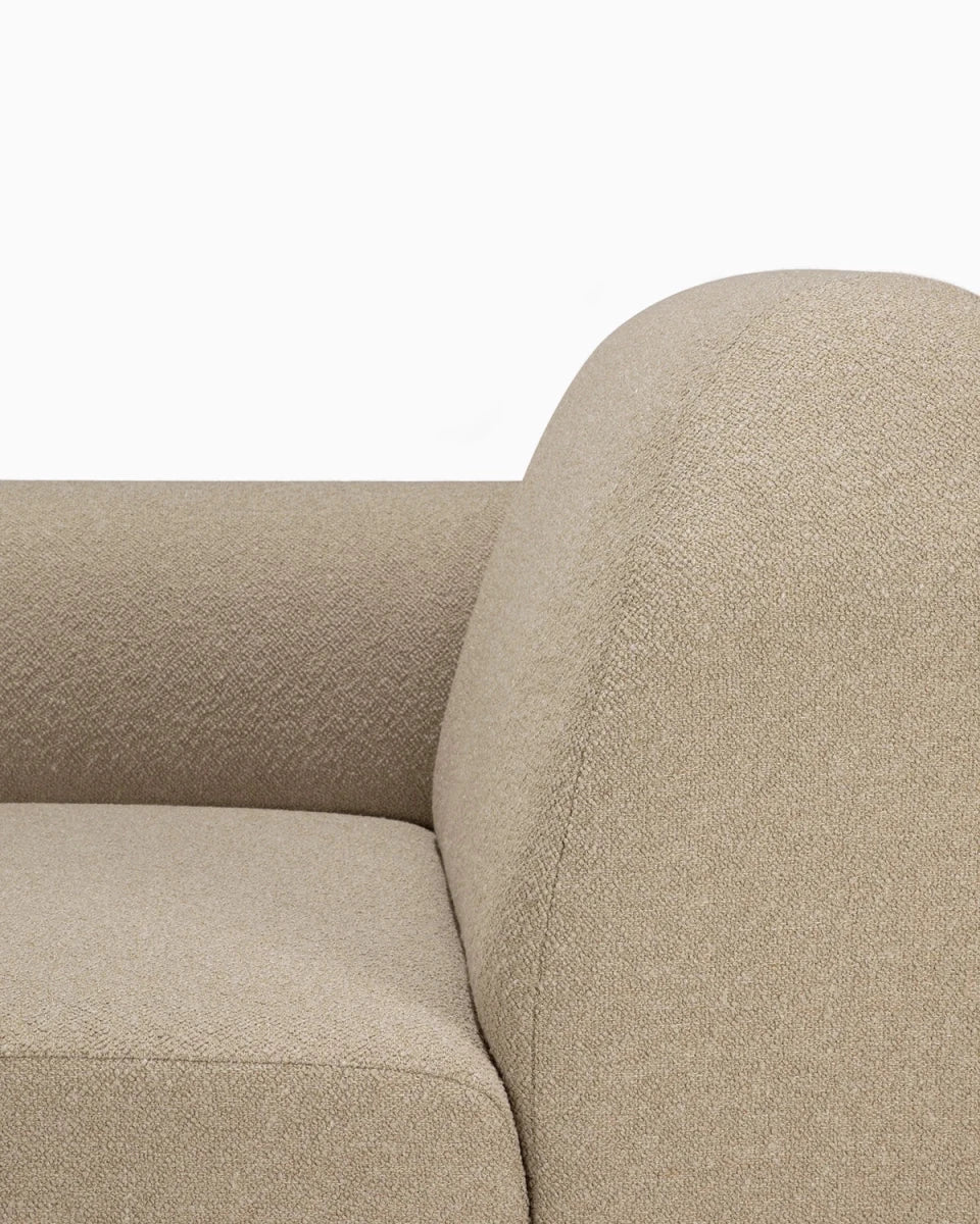 Almond / End Seater with Right Arm