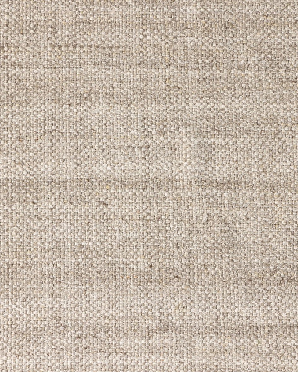 Ruttan Cream / 8' x 10'