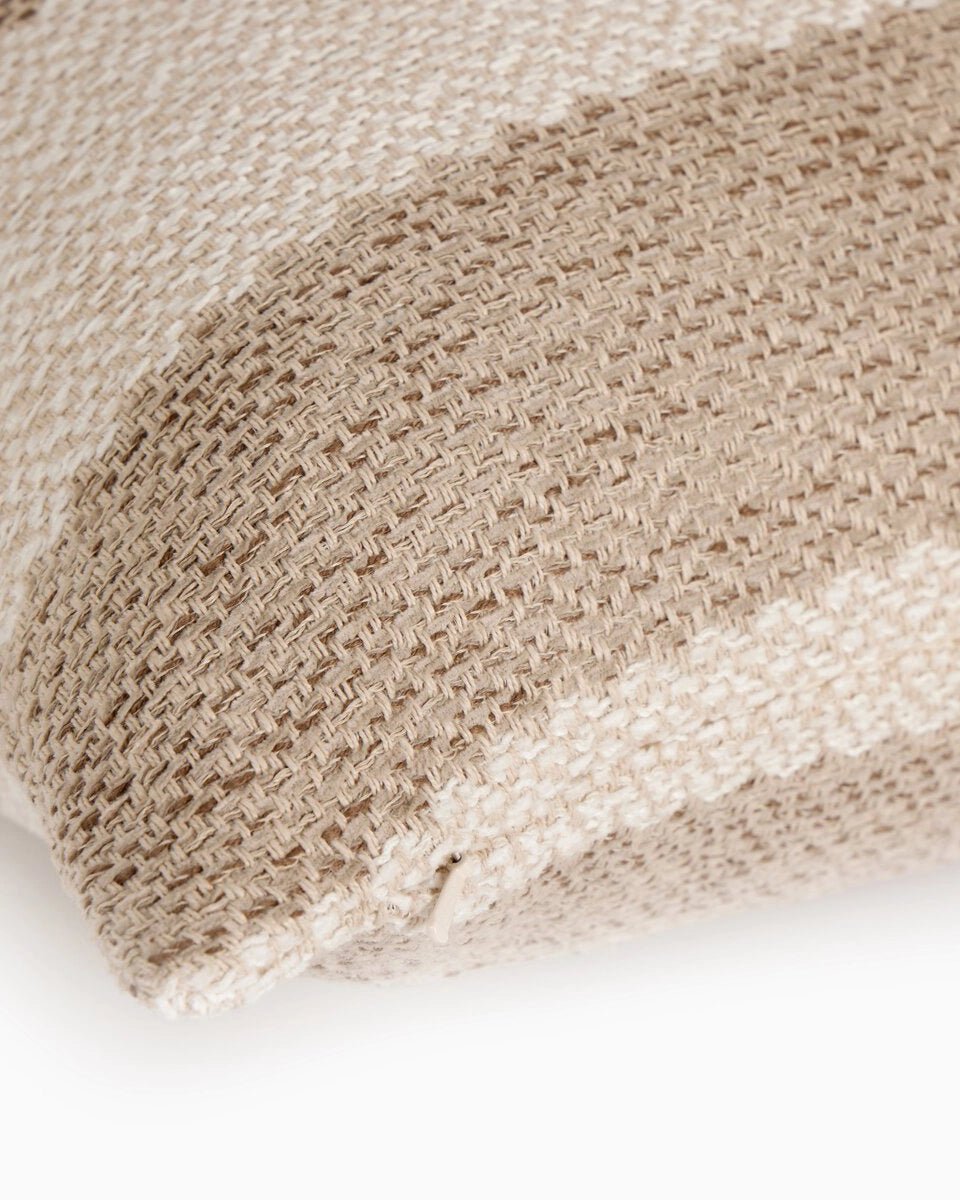 Tarbett Stripe / 20" x 20" / Cover Only