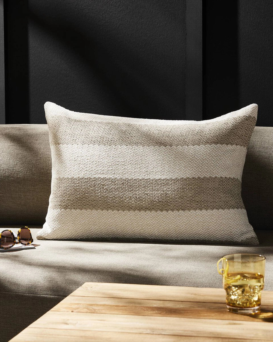 Tarbett Stripe / 16" x 24" / Cover Only