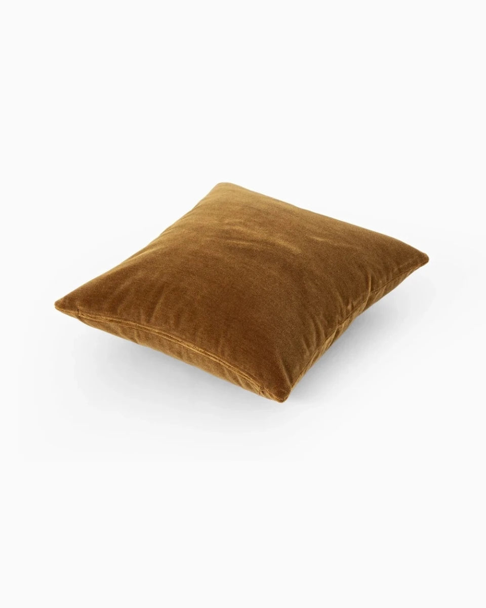Monte Tobacco / 20" x 20" / Cover + Insert