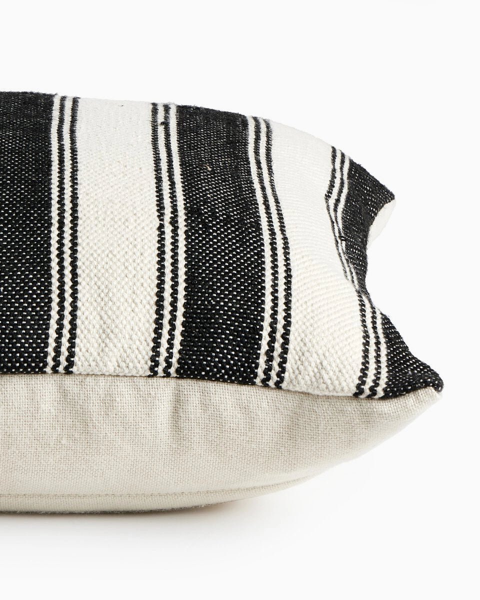 Ditmar Black / 16" x 24" / Cover & Insert