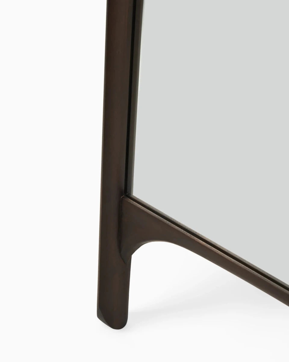 Dark Brown Mahogany / 78.5" Height