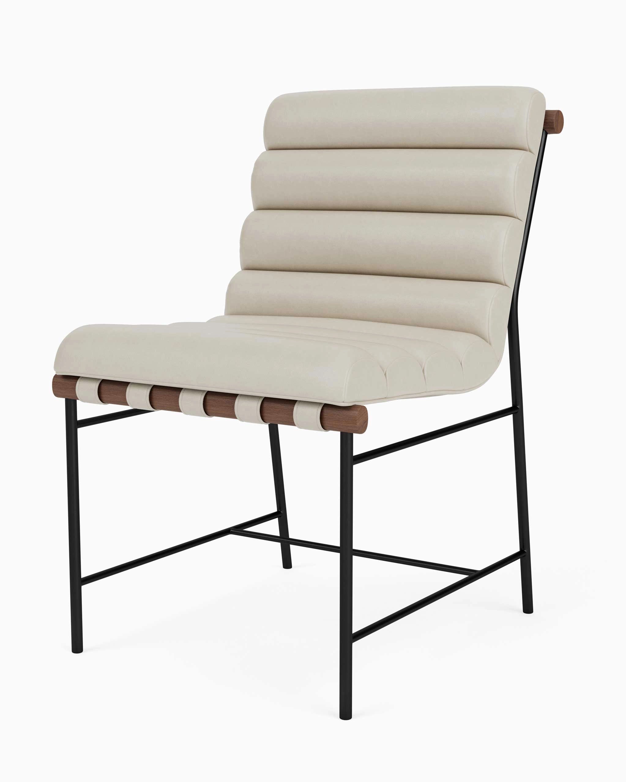 Pearl Leather / Walnut