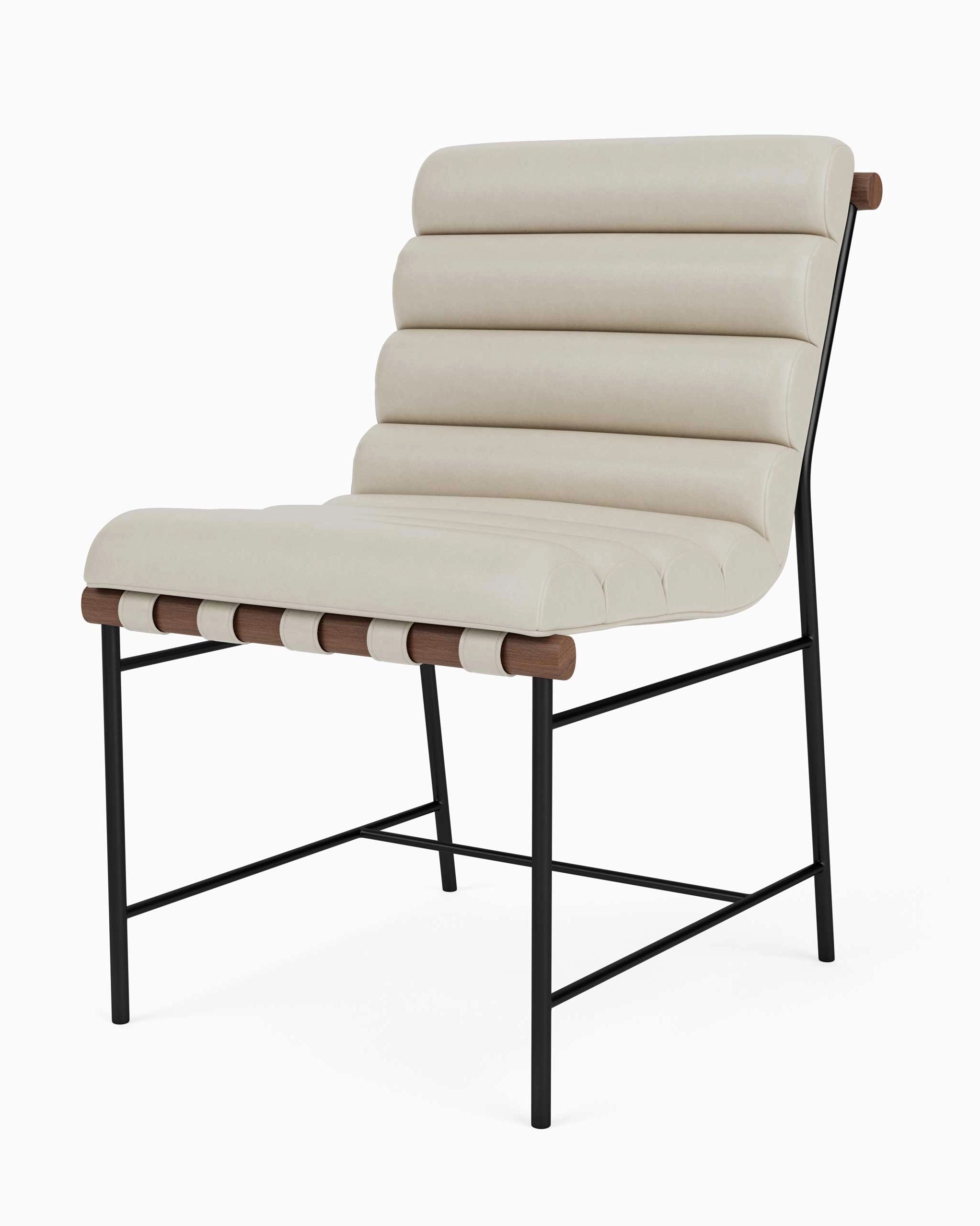 Pearl Leather / Walnut