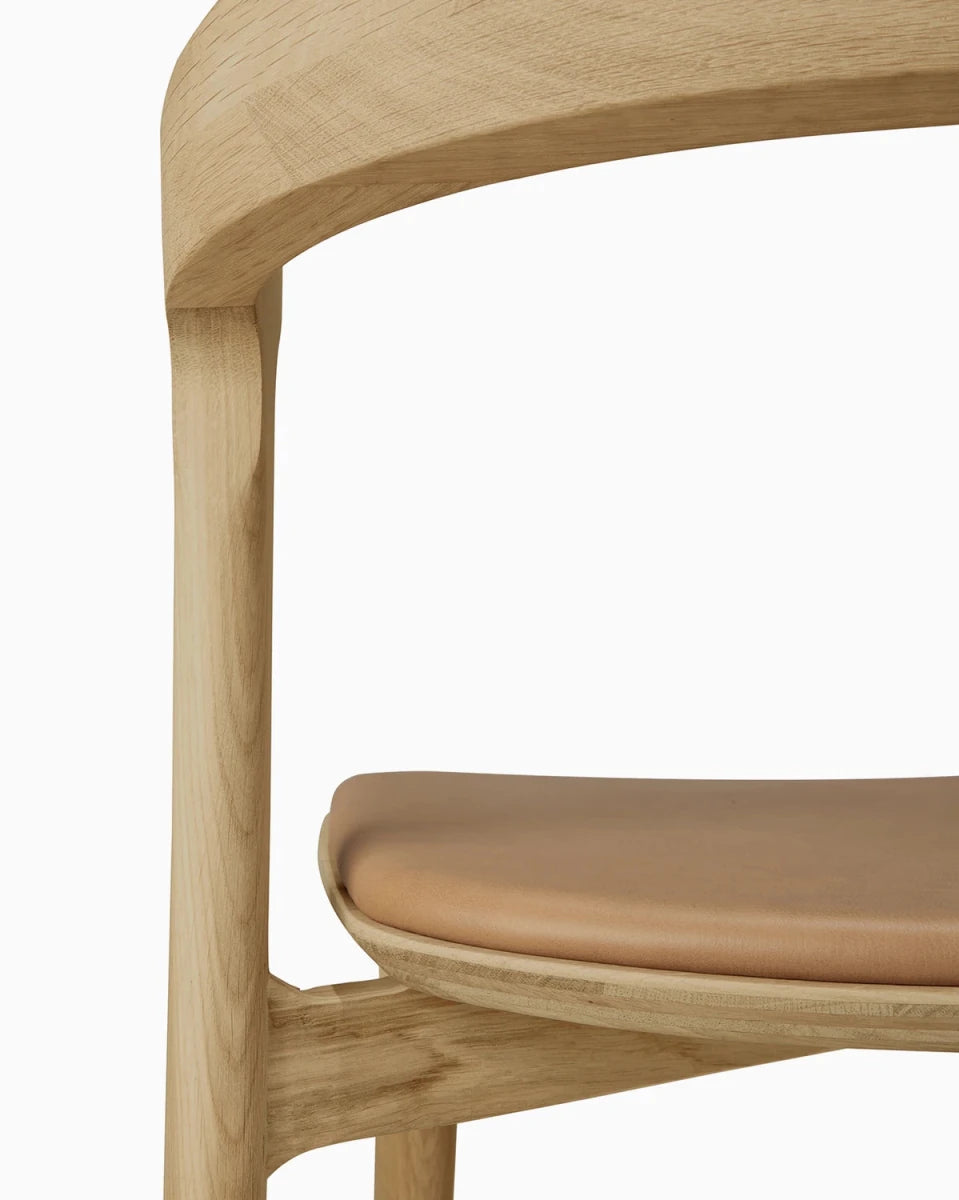 Natural Oak / Sienna Leather