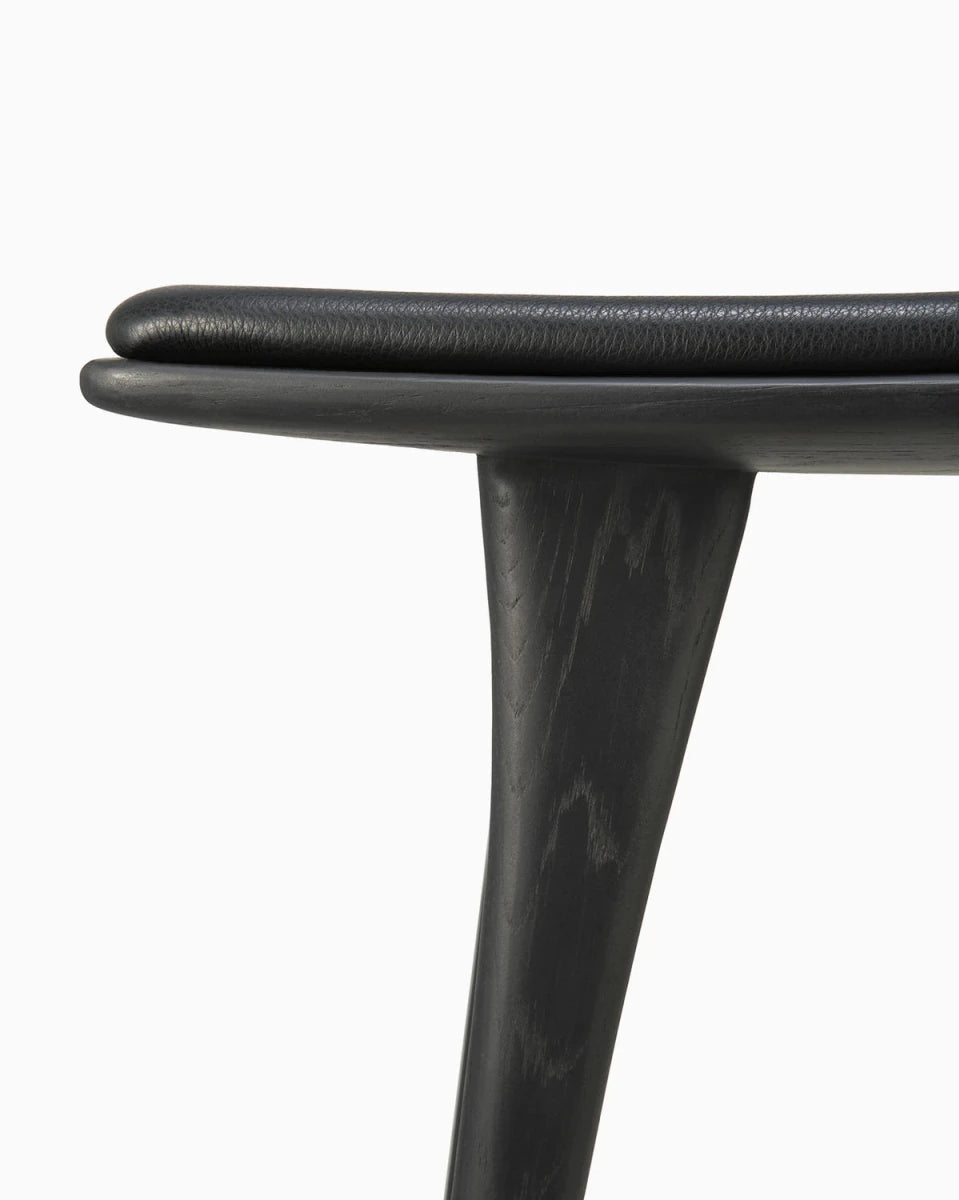 Black Oak / Black Leather / Counter Height (26")