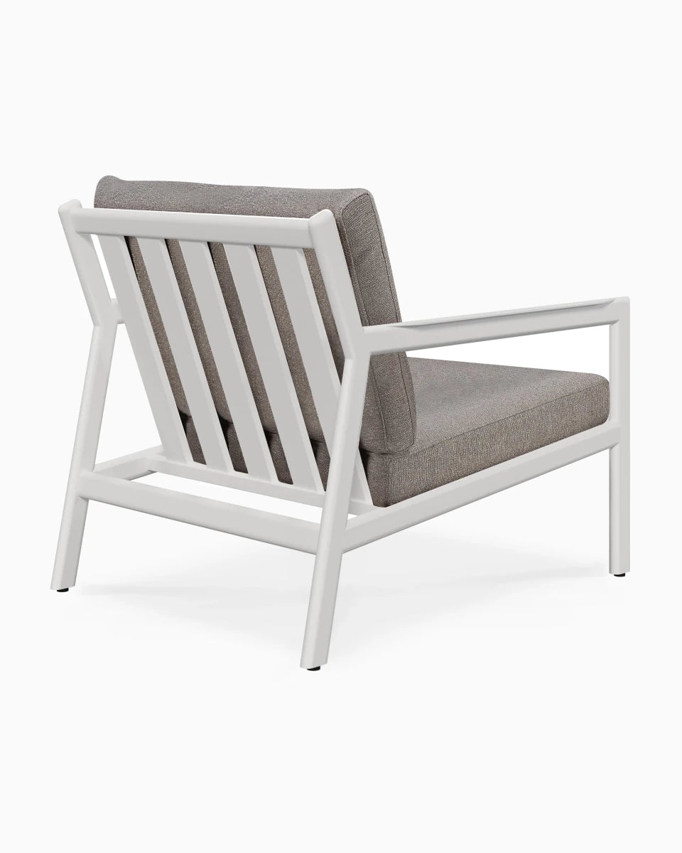 Aluminum White / Mocha