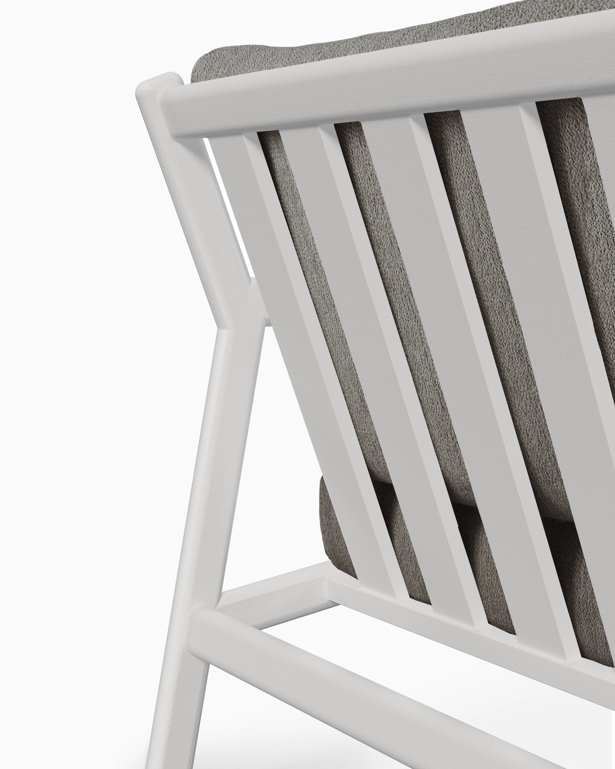 Aluminum White / Mocha