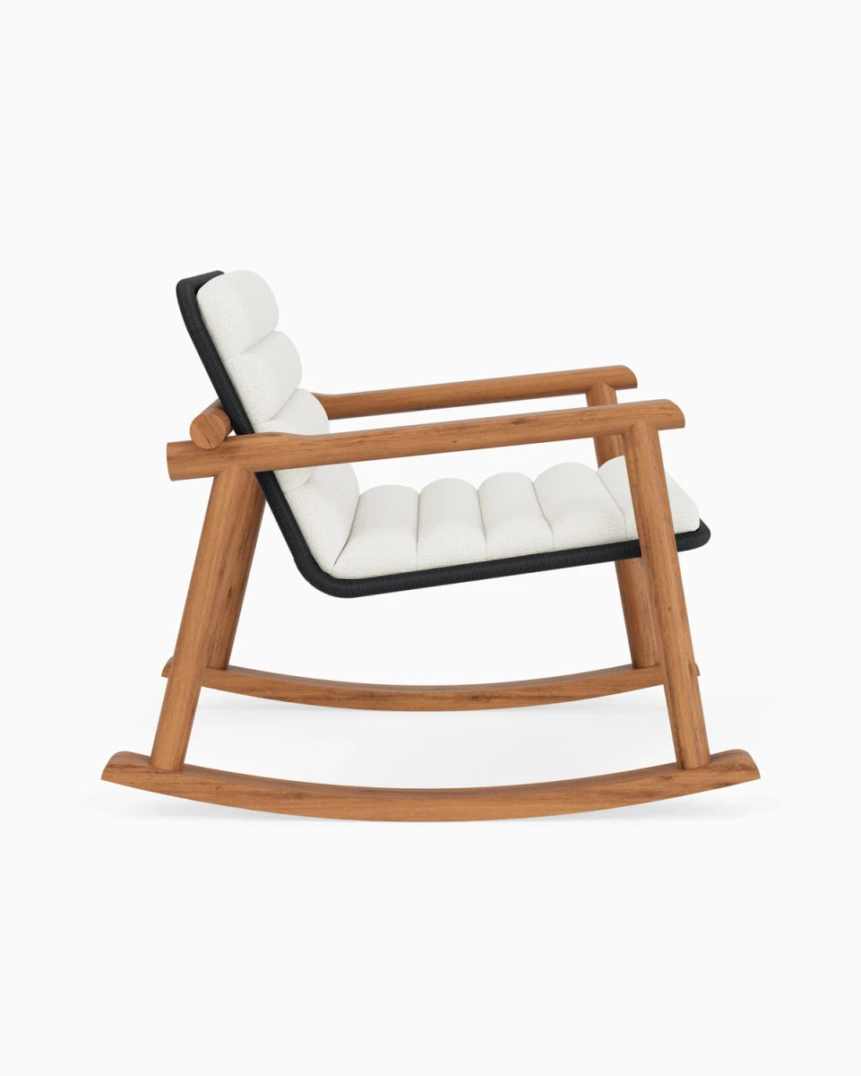 Dove FIQA Boucle / Black Rattan Seat