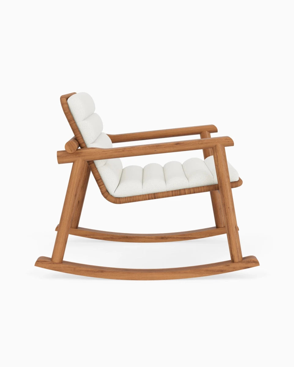 Dove FIQA Boucle / Tan Rattan Seat