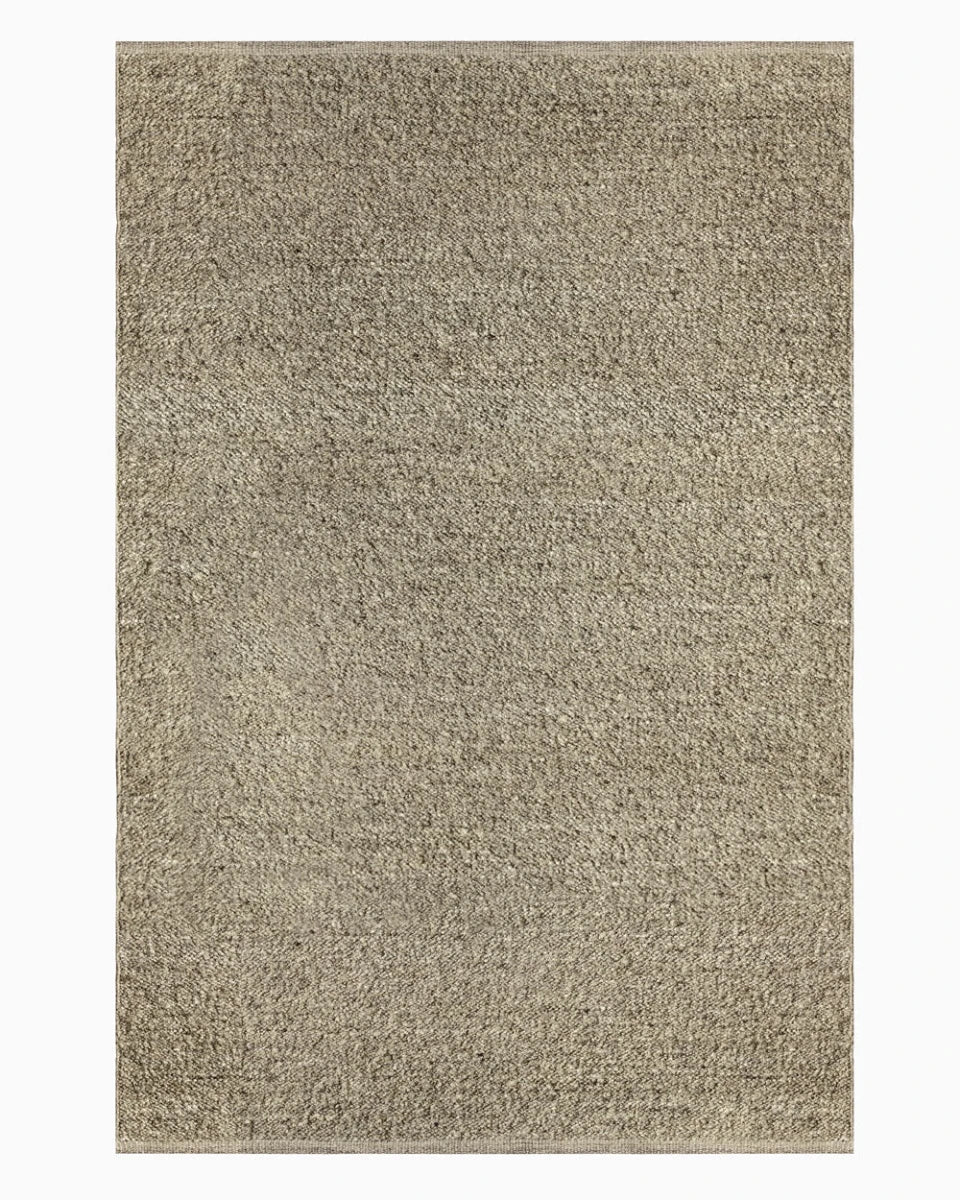 8'2" x 11'6" / Gravel