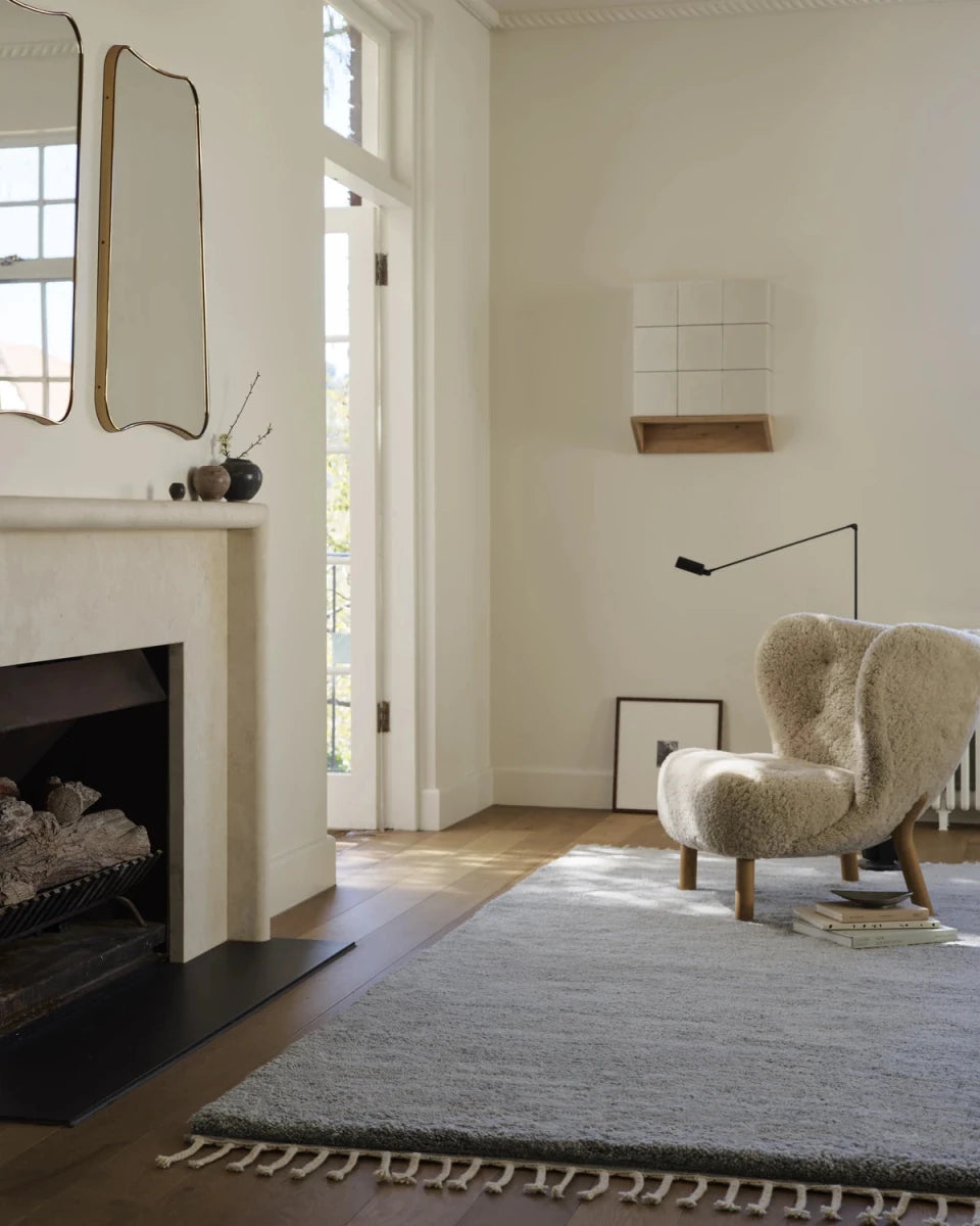 6'7" x 9'10" / Arctic