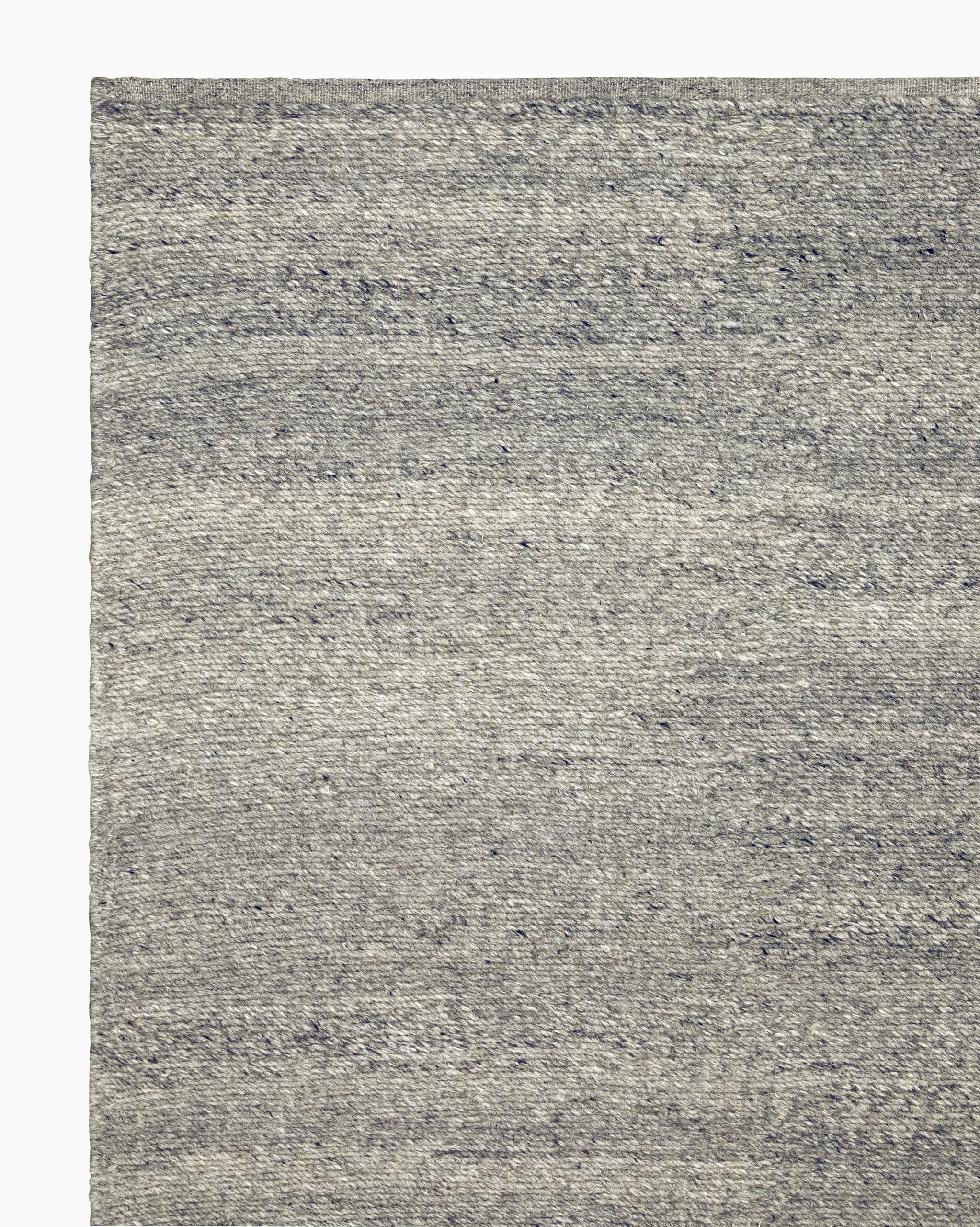 8'2" x 11'6" / Blizzard