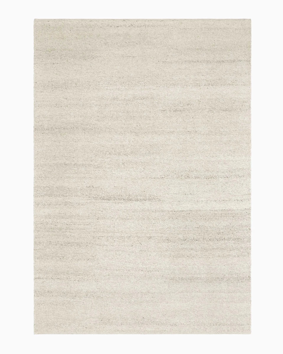 5'7" x 7'10" / Natural