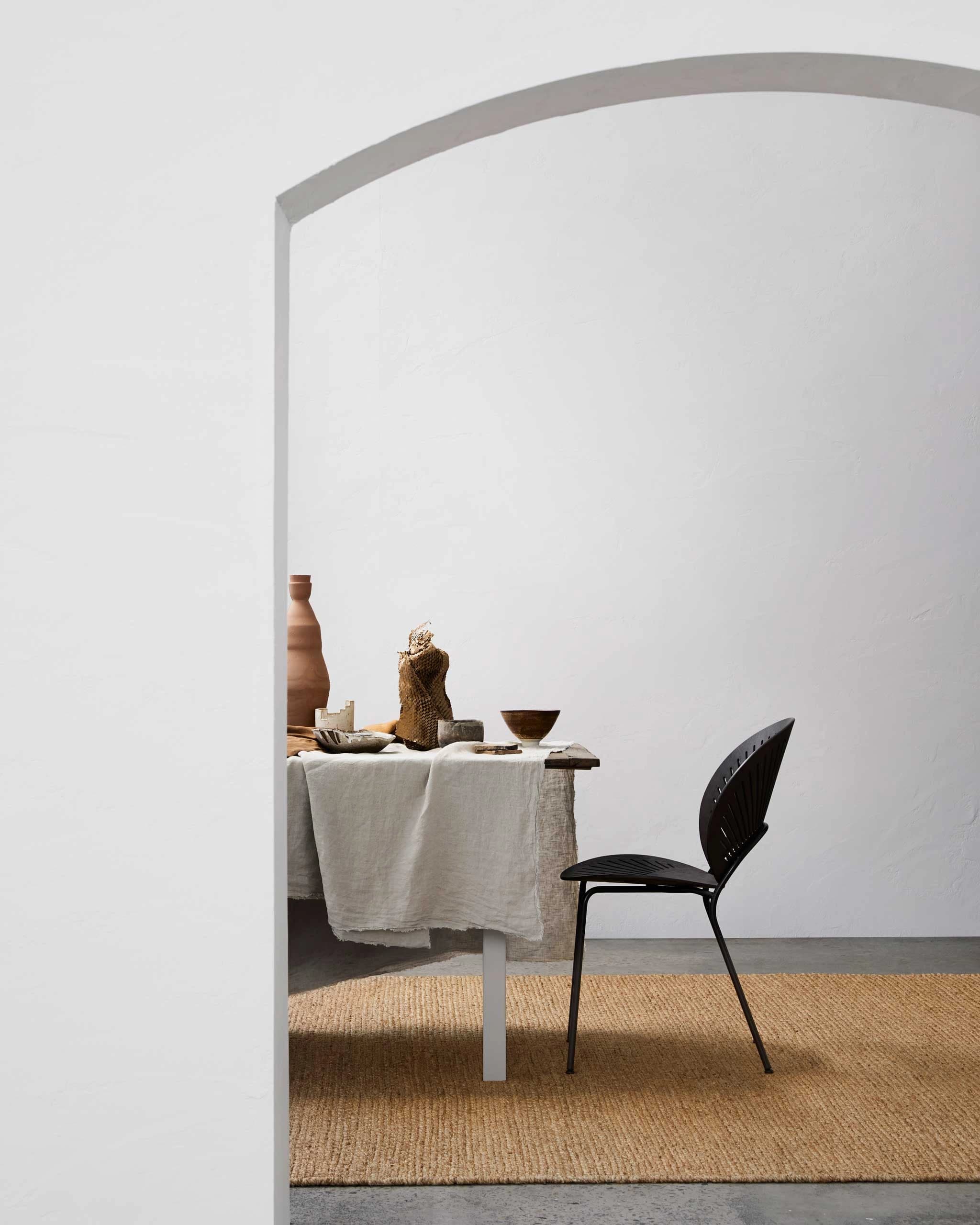 6' 7" x 9' 10" / Natural Woven