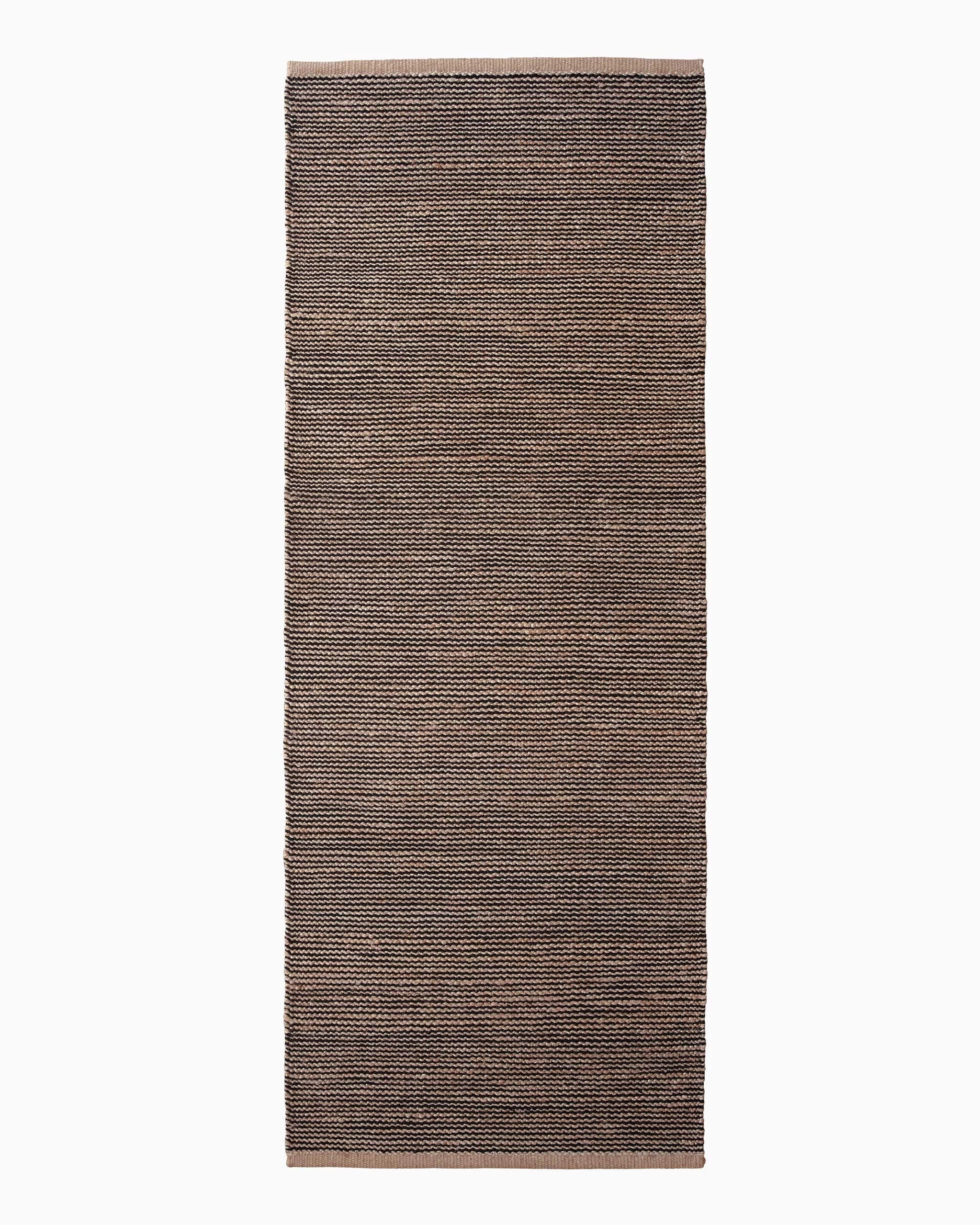 3' x 8' / Natural & Black