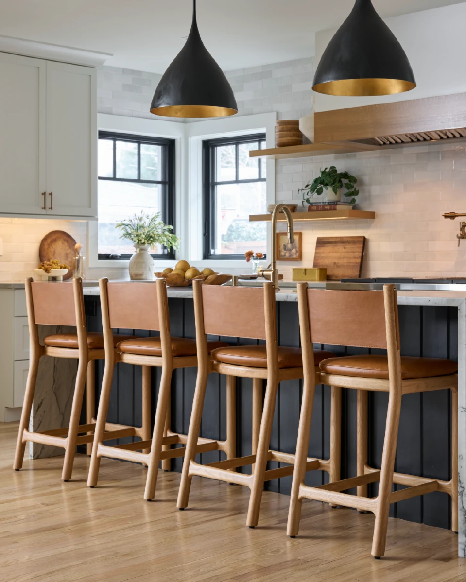 Saddle Leather Seat / Saddle Leather Back / White Oak Frame / Counter (26" Height)