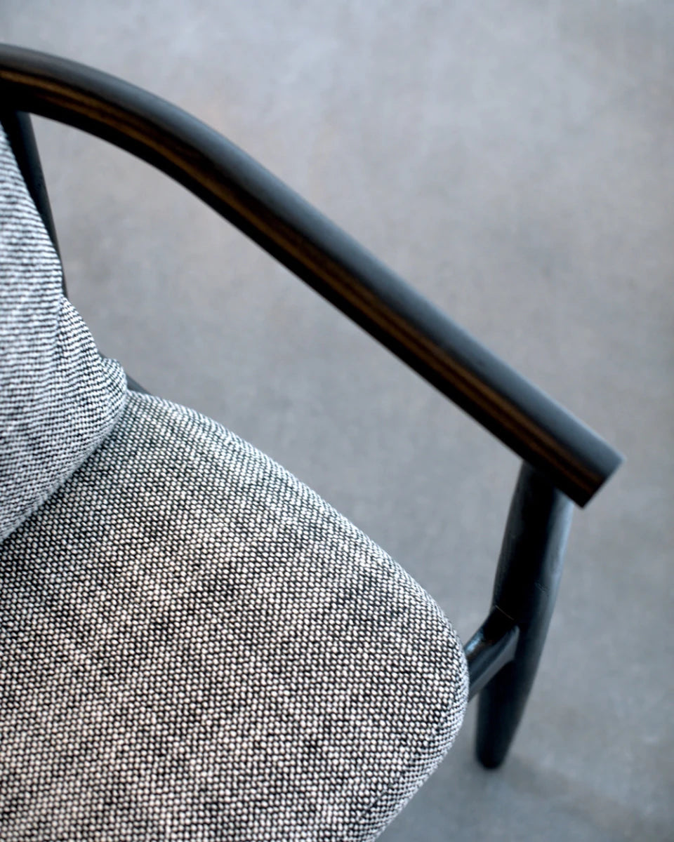 Noir Basketweave / Black Leather / Ebony