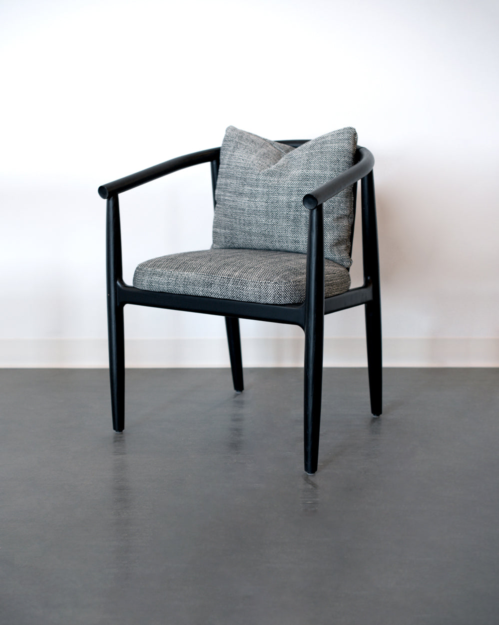 Noir Basketweave / Black Leather / Ebony