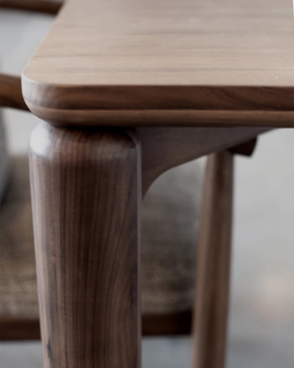 Walnut / 78" x 42" | Seats 6