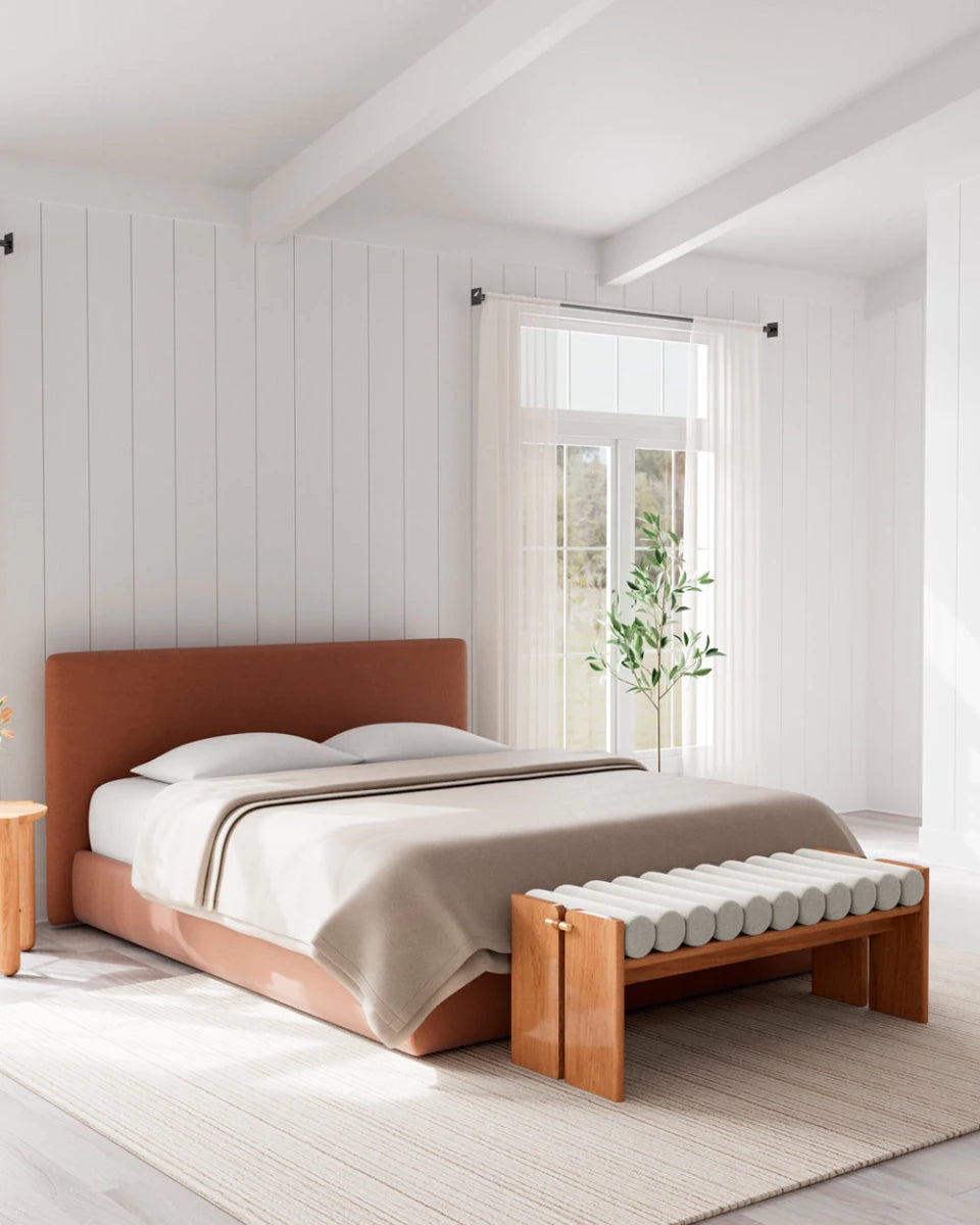 White Boucle / White Oak