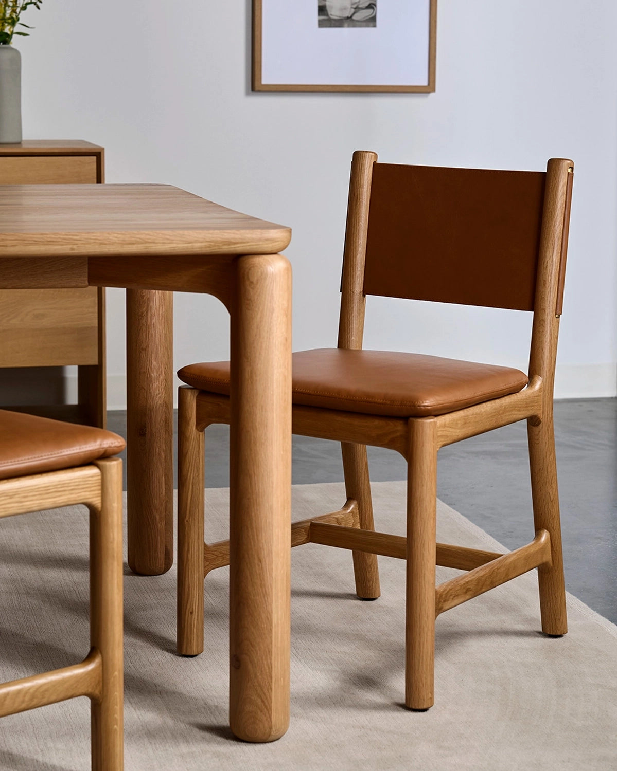 Saddle Leather Seat / Saddle Leather Back / White Oak Frame