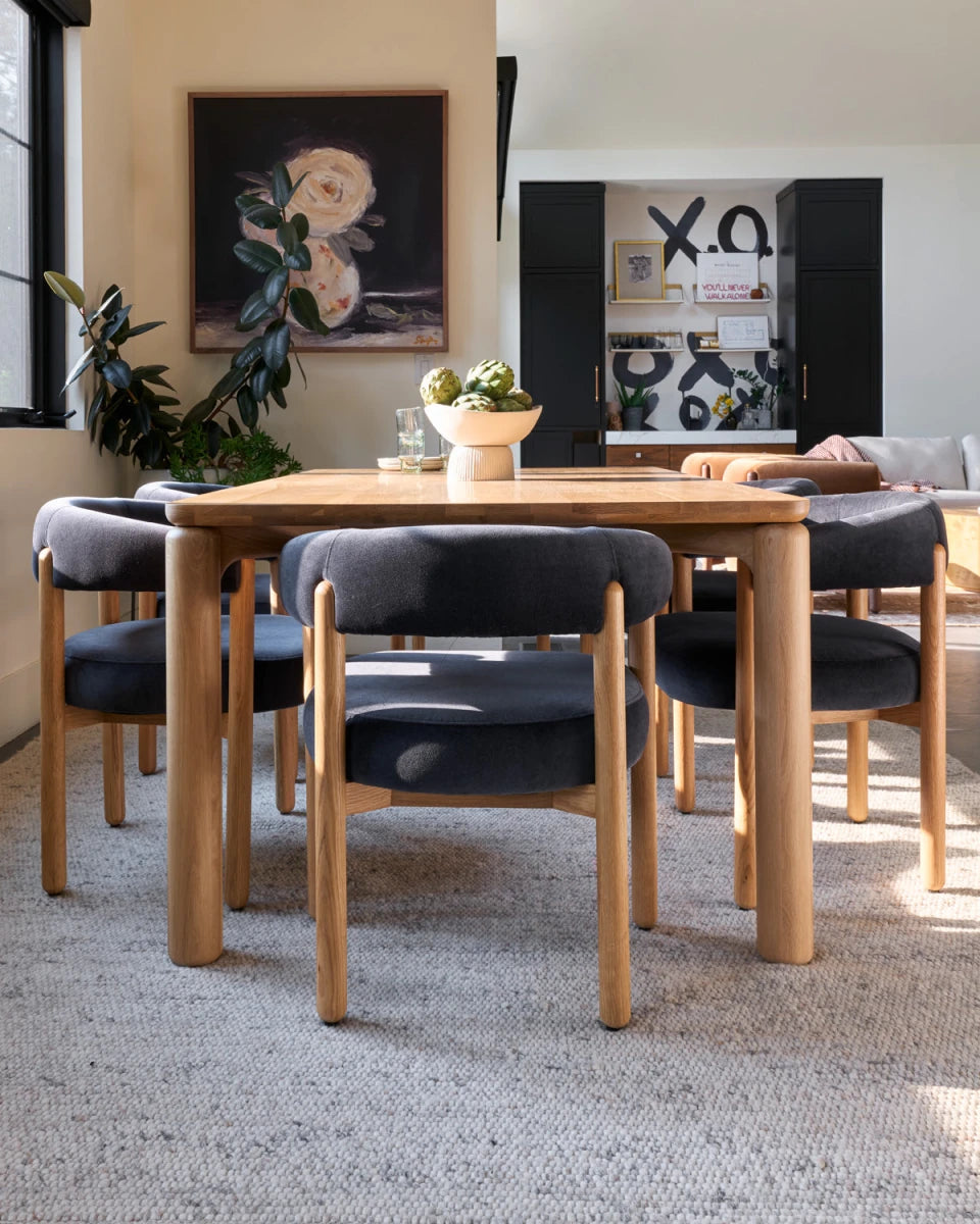 Ebony Velvet / White Oak