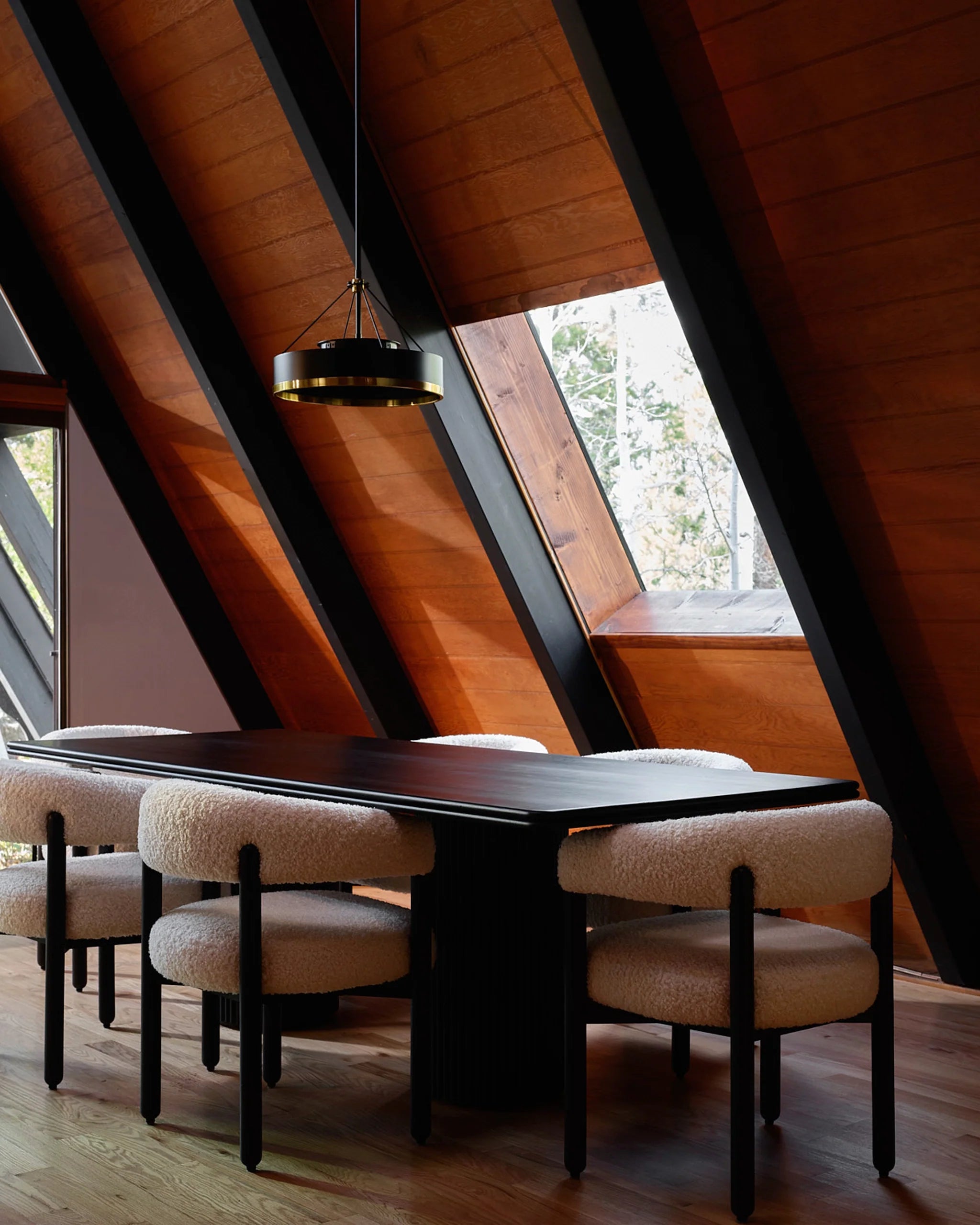 Ebony / 96" length | Seats 10