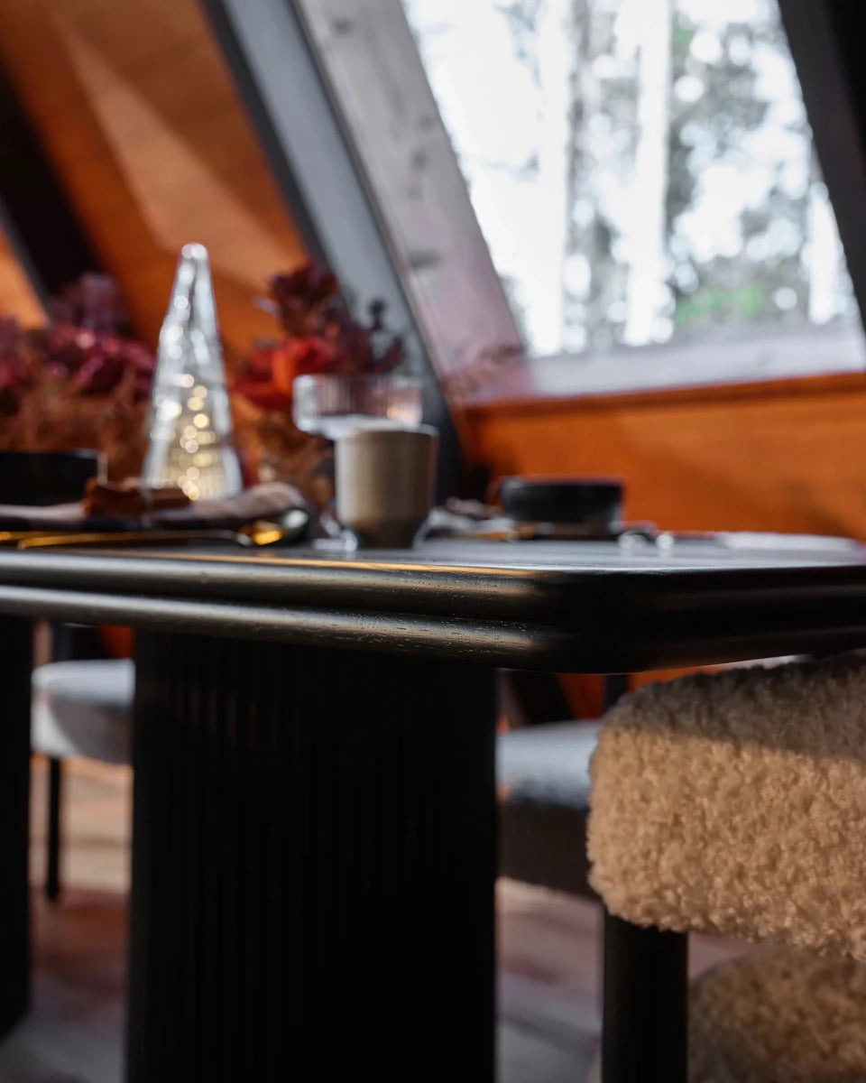 Ebony / 96" length | Seats 10