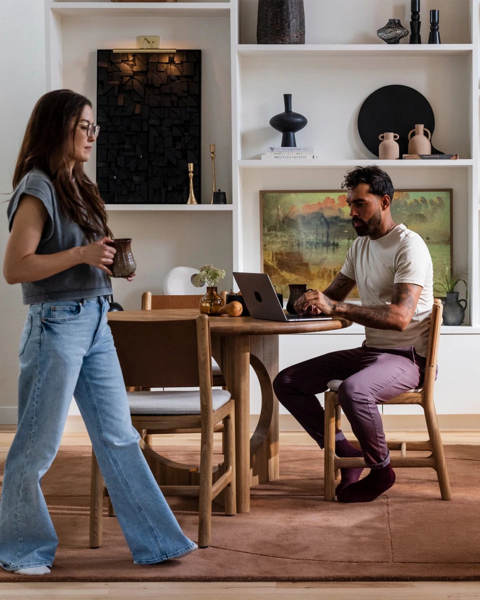 White Oak / 48" round | Seats 3