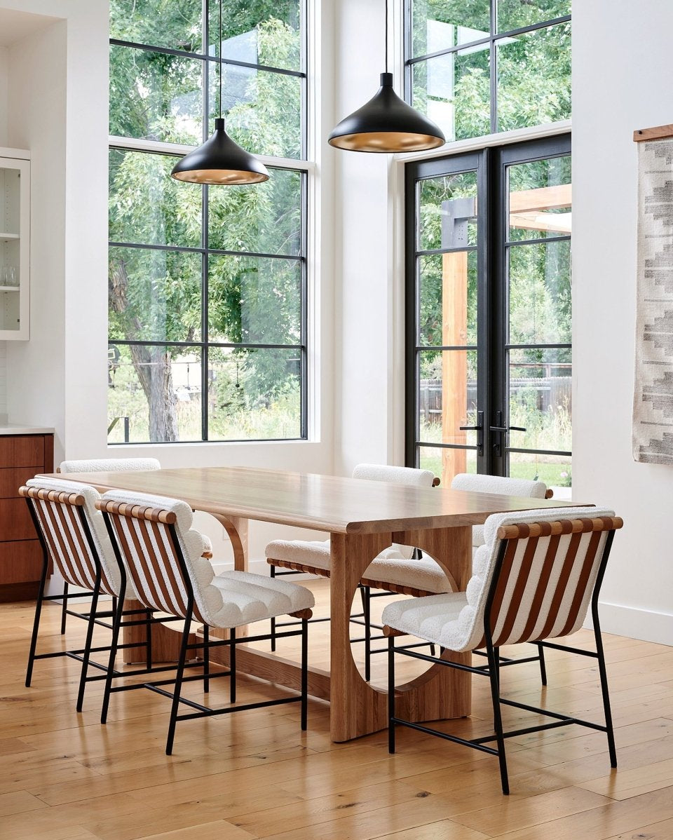 White Oak / 84" length | Seats 6
