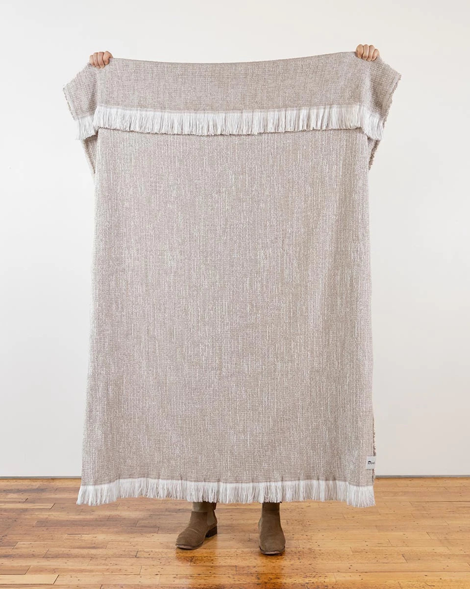 Flax / 50" x 74"