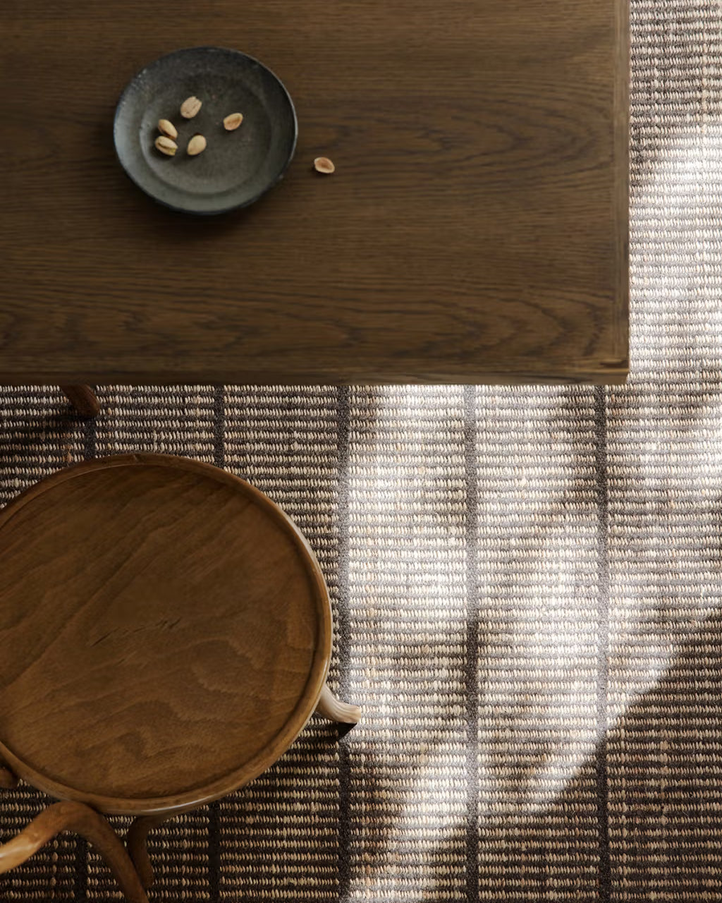 5'7" x 7'10" / Natural & Bison