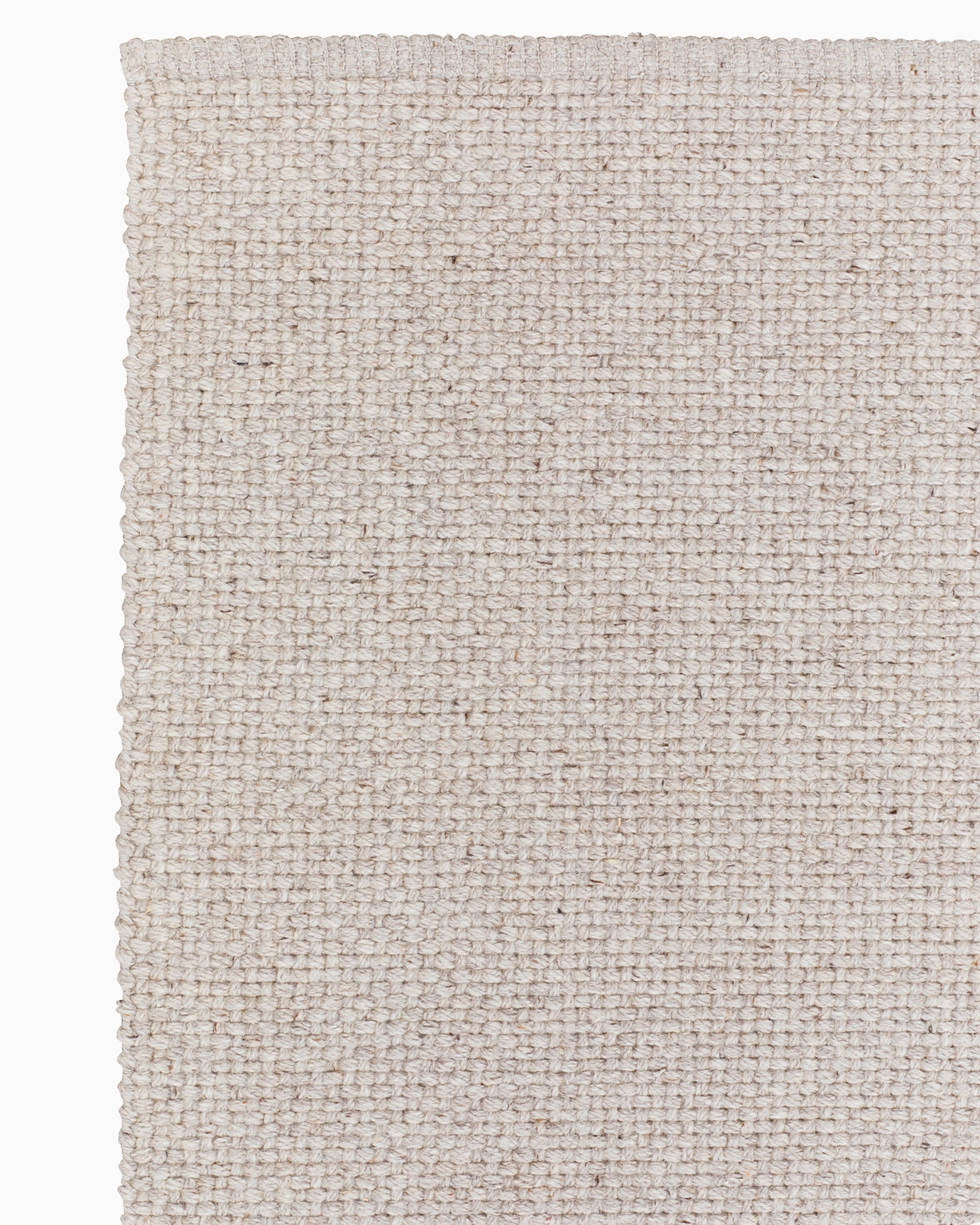 9'10" x 13'2" / Alabaster