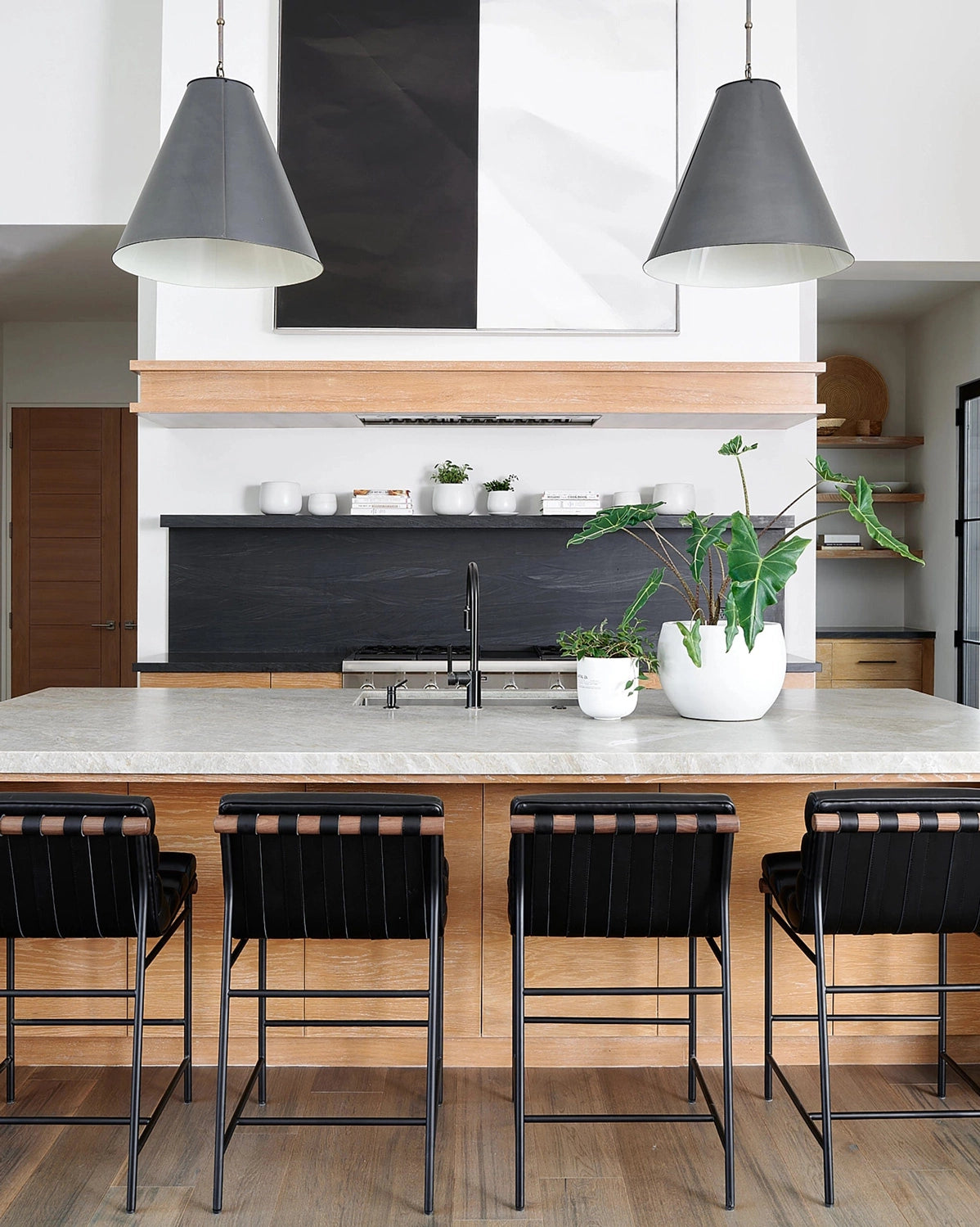 Black Leather / Walnut / Counter (24" Height)