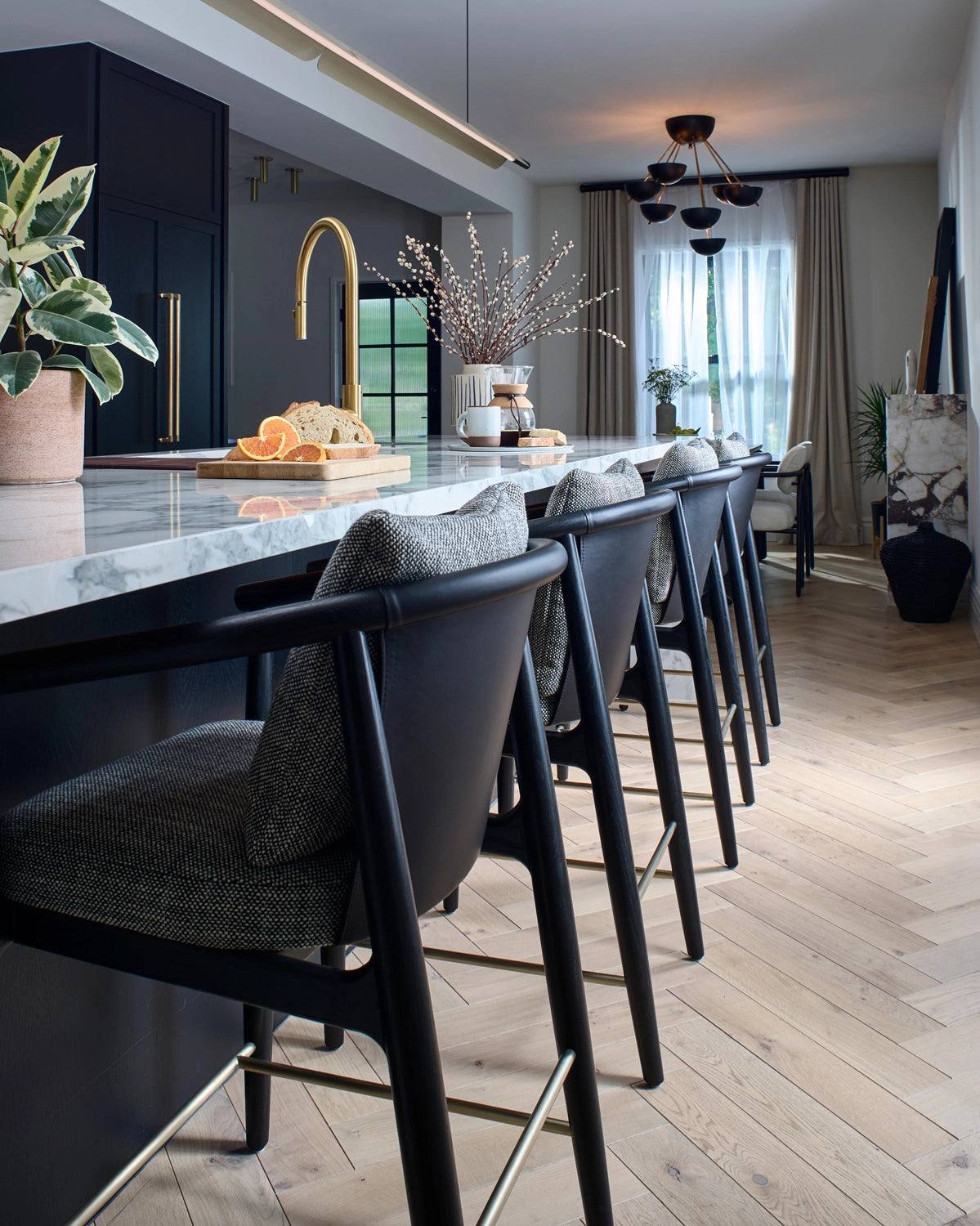 Noir Basketweave / Black Leather / Ebony