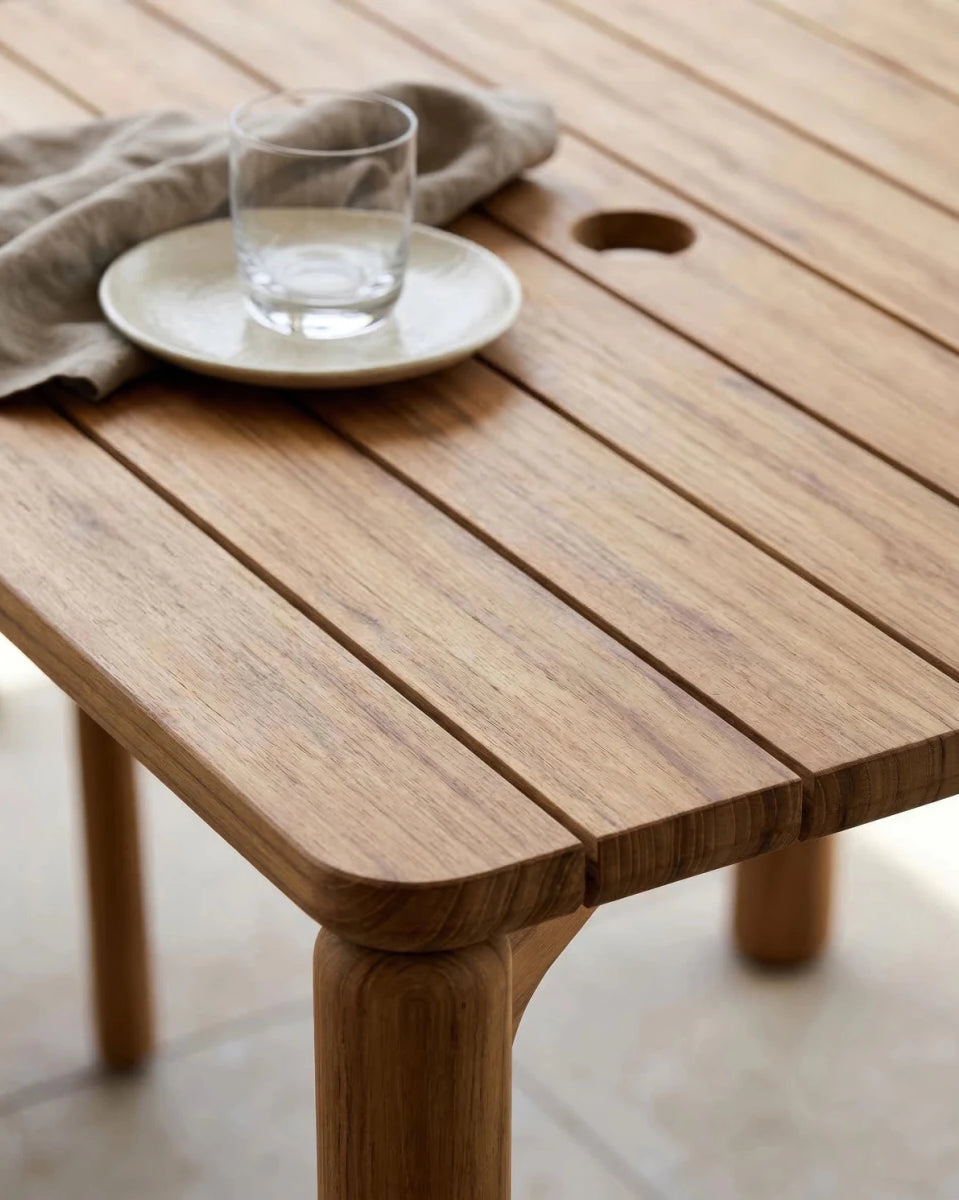 Teak / 42" length | Seats 4