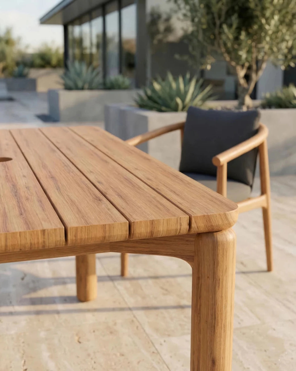 Teak / 42" length | Seats 4