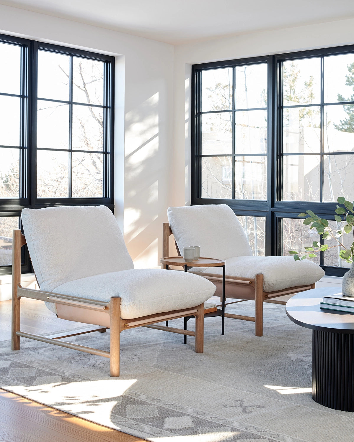 Ivory Himalaya / Vegetable Tan Leather / White Oak