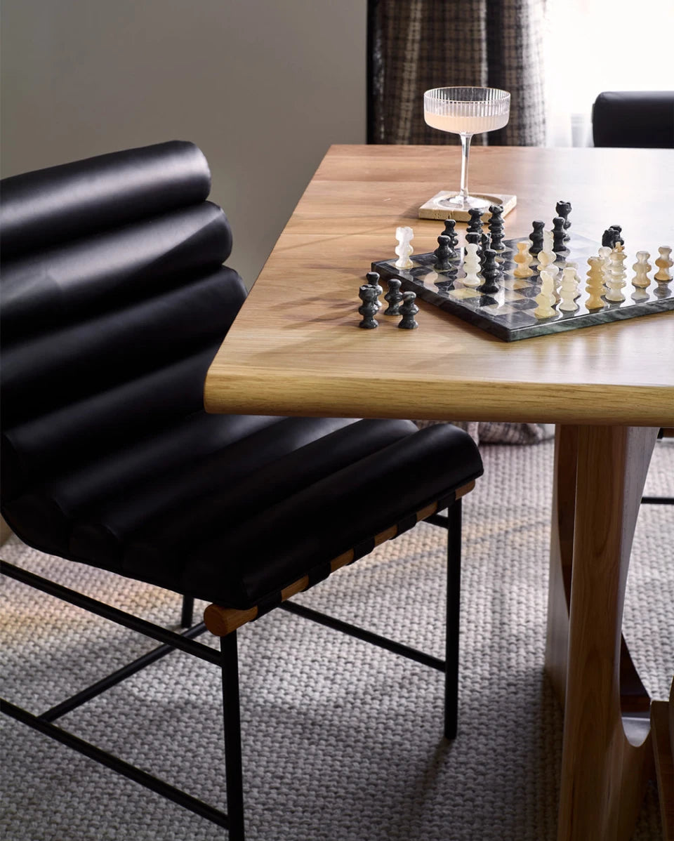 White Oak / 84" length | Seats 6