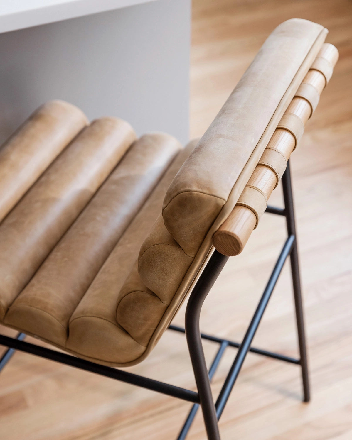 Sunflower Leather / White Oak / Counter (24" Height)