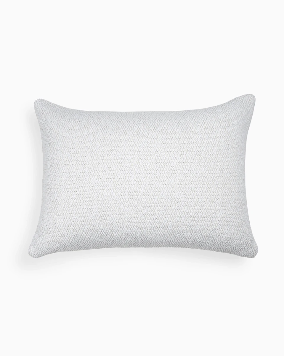 White Boucle / 24" x 16" / Set of 2