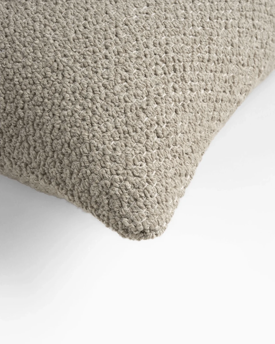 Oat Boucle / 20" x 20" / Set of 2