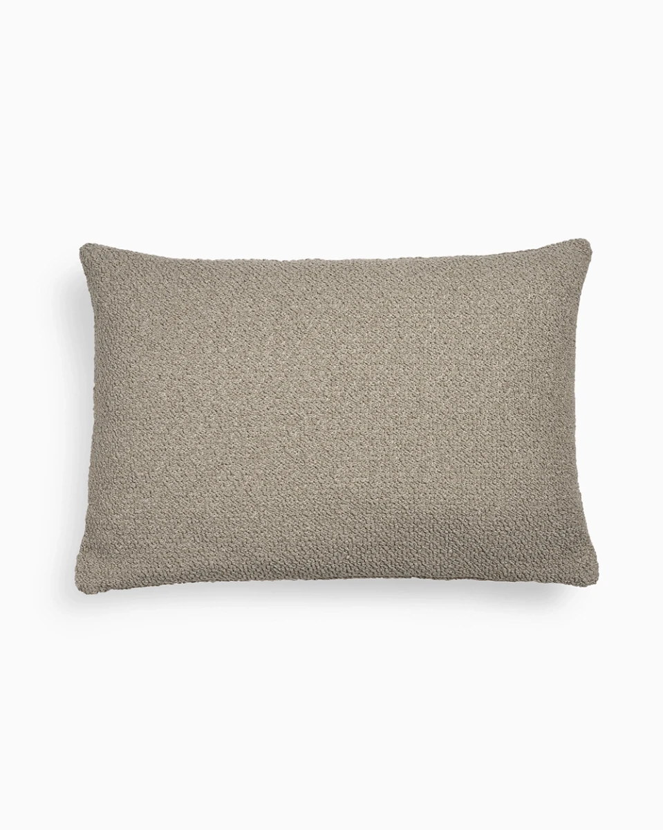 Oat Boucle / 24" x 16" / Set of 2