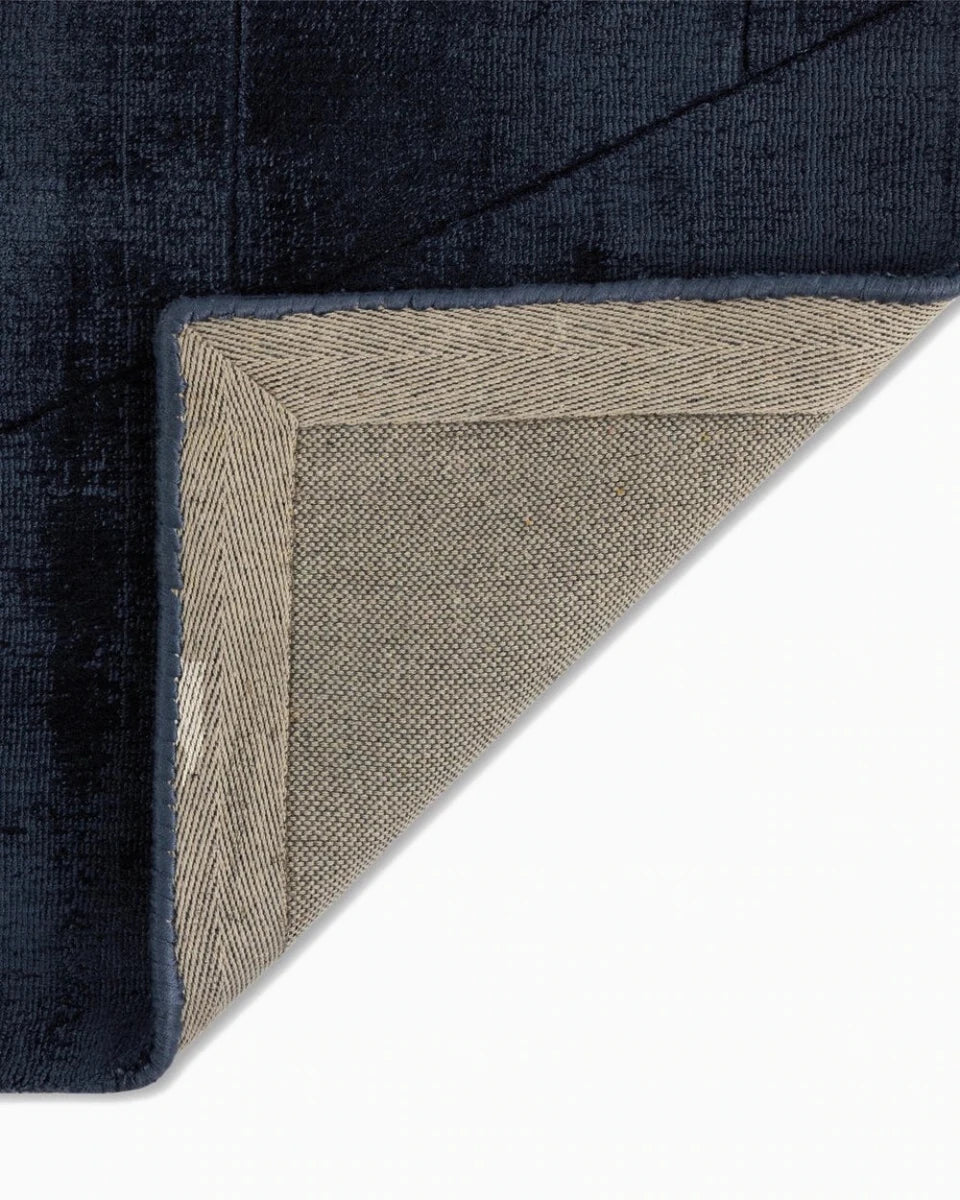 Sadzi Navy / 10' x 14'