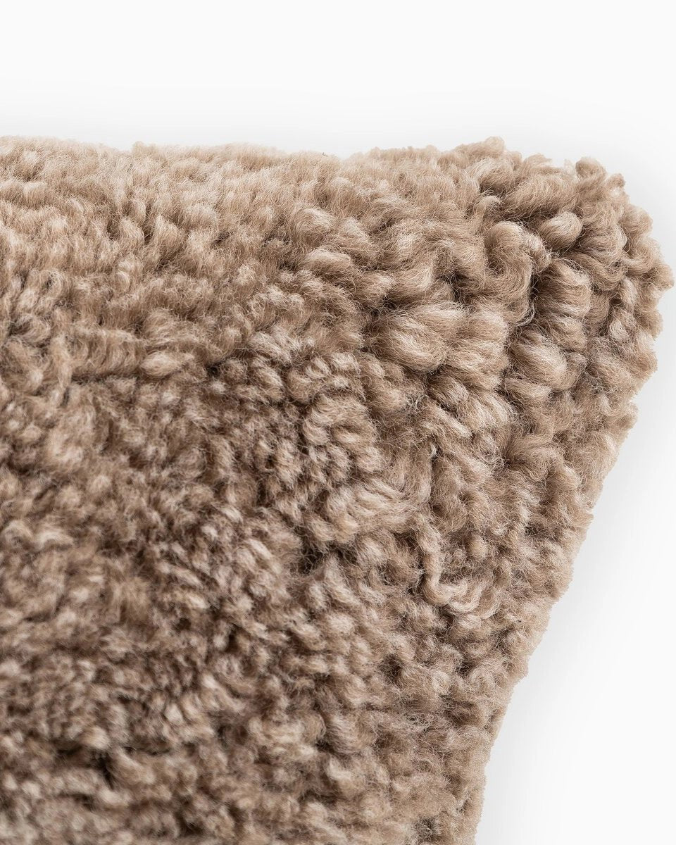 Taupe Shearling / 14" x 20" / Cover + Insert